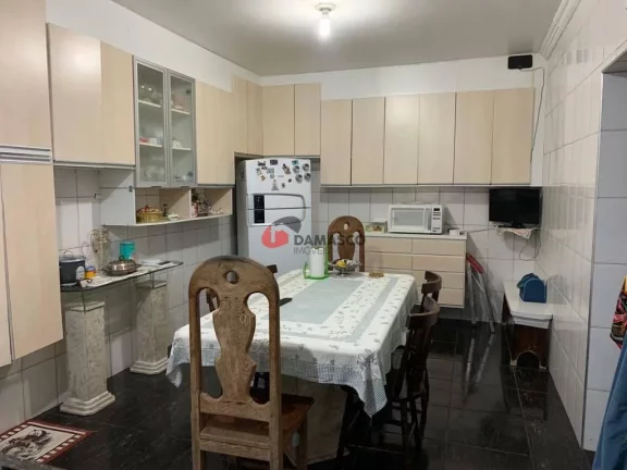 Imagem Sobrado para venda 3 Quartos 2 Vagas, 175m² Bairro Fundação, São Caetano do Sul - SP