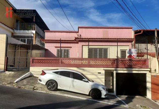 Imagem Casa com 4 quartos à venda, 360 m² por R$ 1.200.000 - Jardim Vinte e Cinco de Agosto - Duque de Caxias/RJ