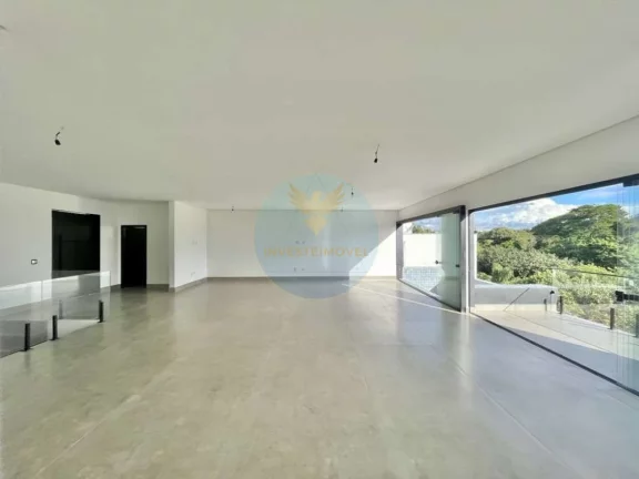 Imagem Casa em Condomínio a Venda no bairro Granja Viana - Carapicuíba, SP