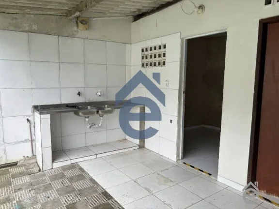 Imagem Casa à venda na Gruta de Lourdes,8/4, sendo 3 suítes, piscina, 450m², excelente