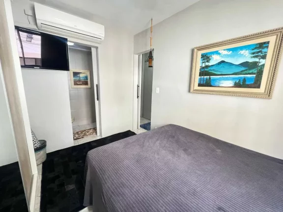 Imagem Apartamento com 2 dormitórios sendo 1 suíte e 1 vaga de garagem– 450m da Praia em Balneário Camboriú