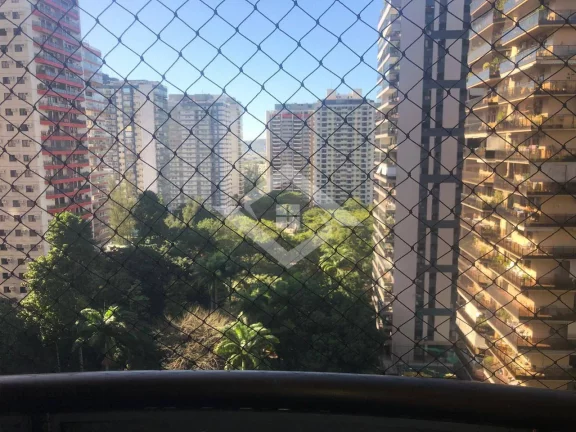 Imagem Apartamento de 3 Quartos com Suíte à Venda no Condomínio Barra Sol