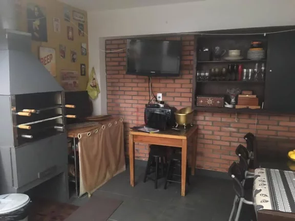 Imagem Casa à venda no Brooklin, Rua Califórnia, 3 quartos sendo 1 suíte, 220m², 3 vagas de garagem.