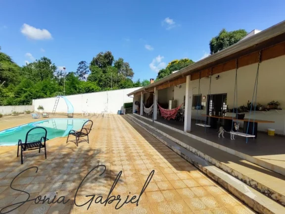 Imagem Chácara de luxo à venda em Louveira-SP, no bairro Monterrey, com 4 quartos, 4 suítes e 365,65m² de área! Imagem Chácara de luxo à venda em Louveira-SP, no bairro Monterrey, com 4 quartos, 4 suítes e 365,65m² de área!