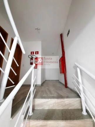 Imagem Cobertura para Locação em Santo André, Vila Tibiriçá, 2 dormitórios, 1 banheiro, 1 vaga