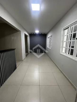Imagem Excelente residência totalmente reformada
