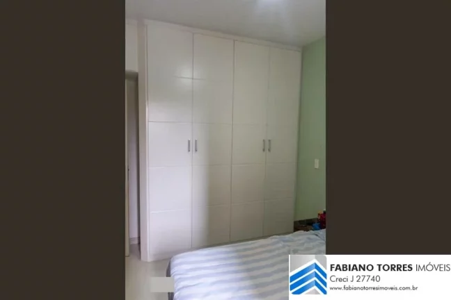 Imagem Apartamento bem localizado com alguns armários embutidos e fácil acesso a Rodovia Anchieta