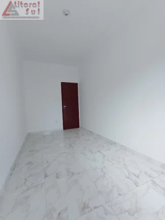 Imagem CASA RESIDENCIAL em PRAIA GRANDE - SP, MARACANÃ
