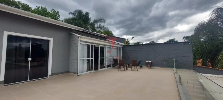 Imagem Casa para venda no Clube dos 500 , quintal, aceita financiamento. Guaratinguetá