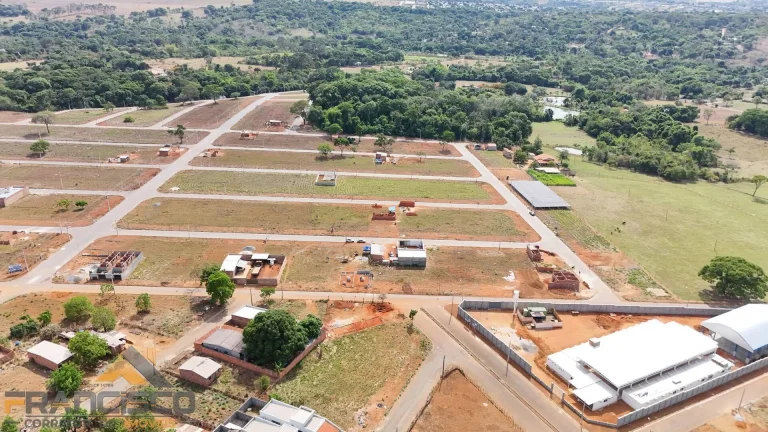 LOTE A PRESTAÇÃO NO VILLAR SANTANA - ABADIA