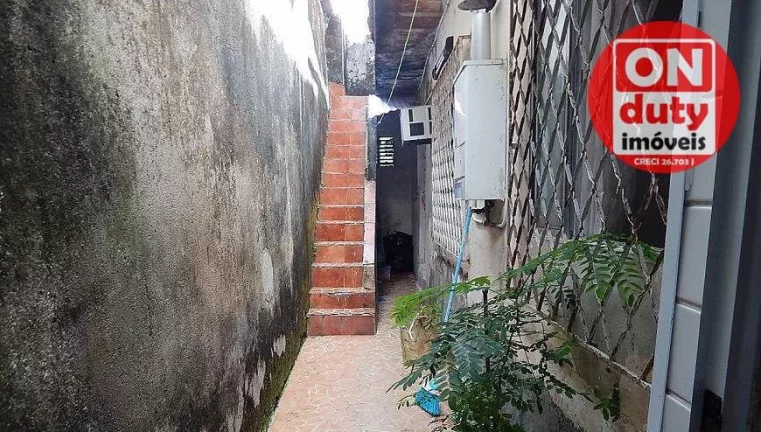 Imagem Casa com 4 quartos à venda, 200 m²- Santa Maria - Santos/SP