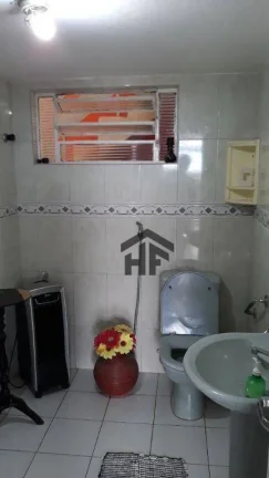Imagem Casa à venda, com 6 Quartos, localizado em Cajueiro, Recife - Pernambuco.