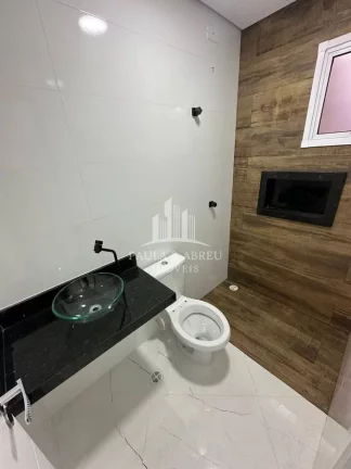 Imagem Apartamentos com 2 Quintais, Churrasqueira, 2 Dormitórios, 1 vaga, Lavanderia, na Vila Linda, Santo André