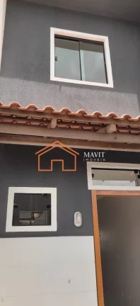 Imagem Imperdível! Casa à venda em Joinville-SC, bairro Nova Brasília. 2 quartos, 1 sala, 2 banheiros, 1 vaga de garagem. Aproveite!