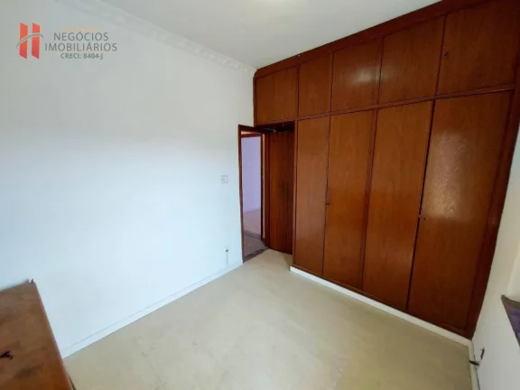 Imagem INCRÍVEL CASA TRIPLEX NO JARDIM 25 DE AGOSTO.