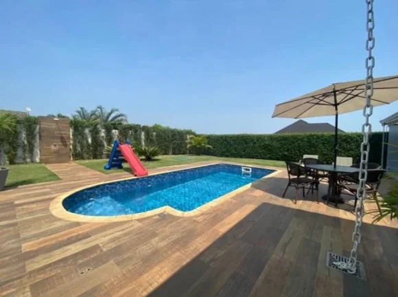 Imagem Residência de Luxo em Condomínio Exclusivo