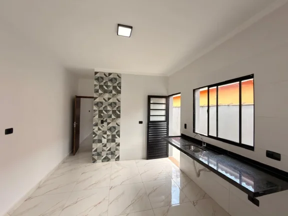 Imagem Casa para Venda em Itanhaém, Tupy, 2 dormitórios, 1 suíte, 1 banheiro, 2 vagas