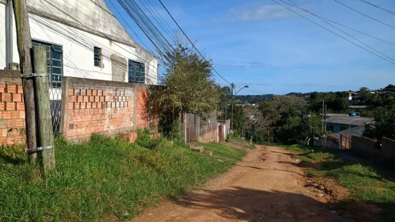Imagem Casa com 2 quartos, 840m², à venda em Viamão, Augusta