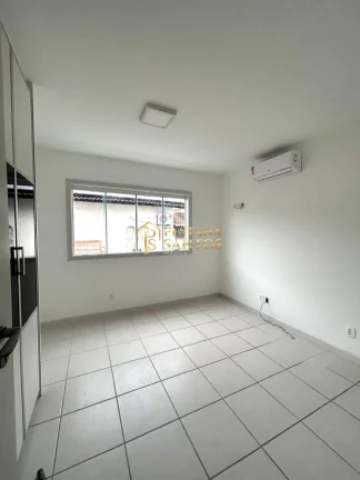 Imagem Casa Espetacular no Santa Marina – 4 Suítes na Barra da Tijuca