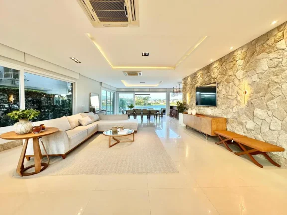 Imagem Casa em Condominio 5 Dormitórios - Bairro xangri-la