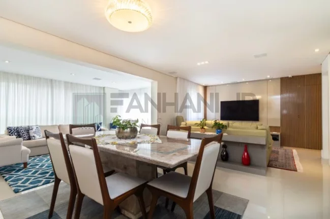 Imagem Imperdível oportunidade: Apartamento de alto padrão com 3 suítes e 3 vagas na Vila Nova Conceição, São Paulo-SP!