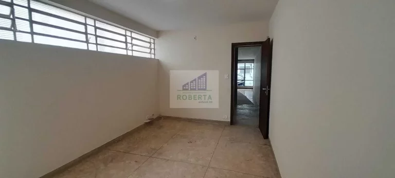 Imagem CASA À VENDA COM 3 DORMITÓRIOS EM INDIANÓPOLIS