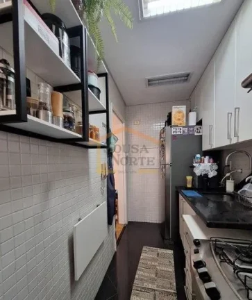 Imagem Apartamento de 47 m² com 2 dormitórios, sala para dois ambientes com sacada, cozinha e área de se...