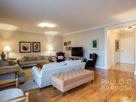 Imagem Santa Cecília Venda - 4 dormitórios (2 suítes) - 2 vagas - 270 m²