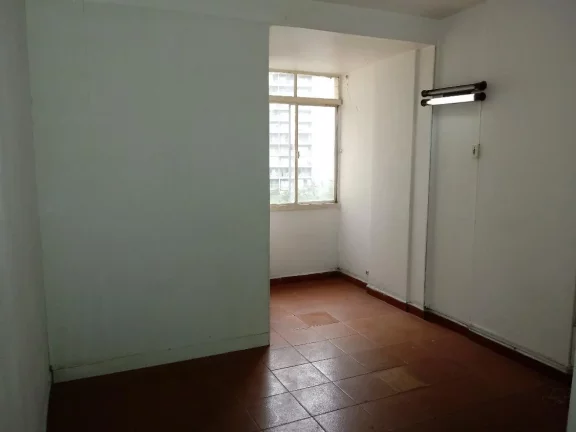 Imagem Apartamento com 1 dormitório e sacada na Consolação