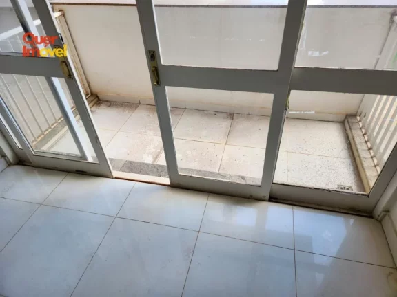 Imagem Apartamento de Luxo no Centro de Ribeirão Preto-SP 3 quartos, 1 suíte, 2 salas, 2 banheiros, 1 vaga de garagem Ed. Condomínio Centaurus Quer Imóvel Negócios Imobiliários.