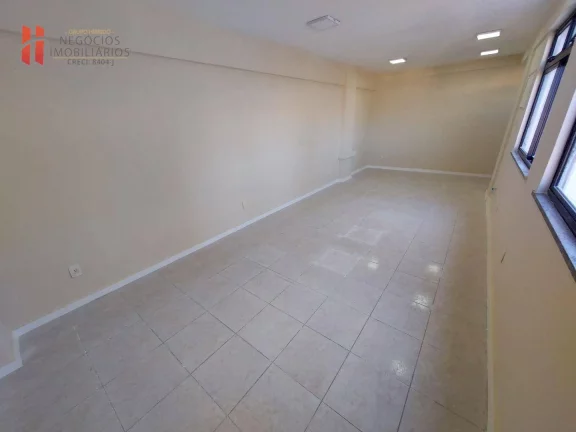 Imagem Sala comercial com 42m²na esquina com a Av. Brigadeiro Lima e Silva.