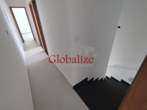 Imagem LINDÍSSIMA CASA SOBREPOSTA ALTA DUPLEX COM 3 DORMITÓRIOS SENDO 1 SUÍTE NO BAIRRO DA PONTA DA PRAIA EM SANTOS (SP) POR R$.985.000,00.