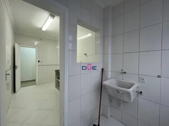 Imagem Apartamento com 2 dormitórios à venda, 70 m² por R$ 275.000,00 - Vila Matias - Santos/SP
