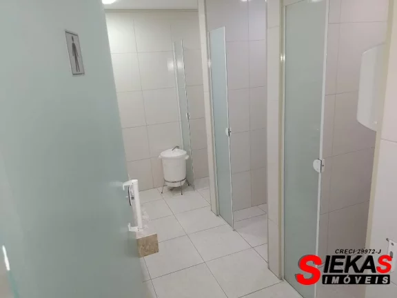 Imagem Salão Comercial para Locação em São Paulo-SP no Bairro Nícleo Lageado: 1.000m² e 8 Banheiros!