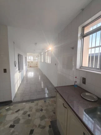 Imagem Casa Residencial - Anhangabaú - Locação - Excelente localização