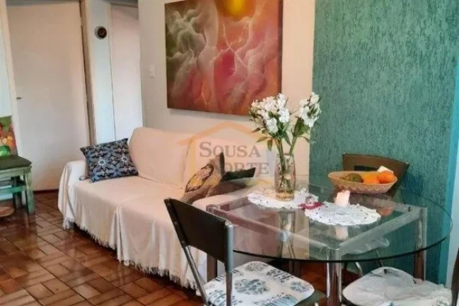Imagem Apartamento 55m², com 2 dormitórios, 2 banheiros, sendo um na área de serviço, possui vista para...