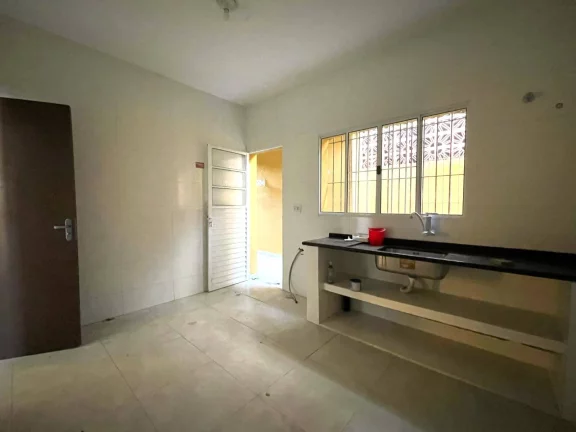 Imagem Casa á venda 2 dorm., Poiares, 248 m² terreno,R$420 mil-Caraguatatuba-SP