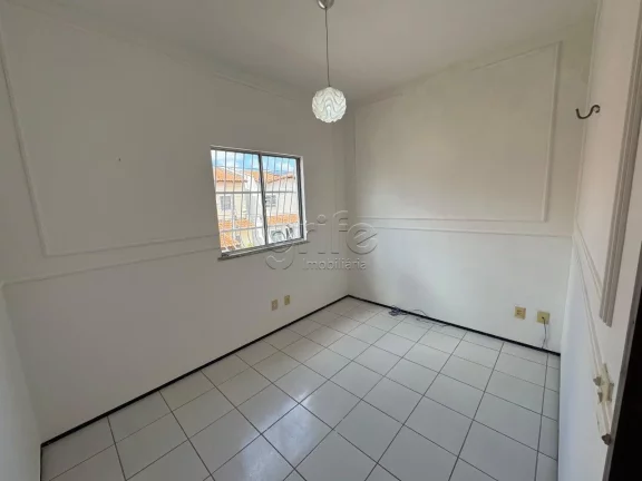 Imagem Descubra seu novo lar no bairro Mondubim, uma casa semi mobiliada em condomínio fechado que oferece...