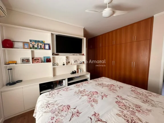 Imagem Linda casa no CondomÃ­nio Portal do JequitibÃ¡, em Valinhos/SP. 

Possui 300 mÂ² de terreno e 193 mÂ...