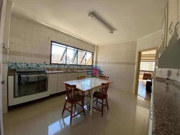 Imagem Apartamento com 3 dormitórios à venda, 119 m² por R$ 1.100.000,00 - Embaré - Santos/SP
