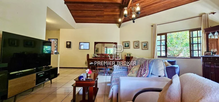 Imagem Casa à venda, 265 m² por R$ 990.000,00 - Vargem Grande - Teresópolis/RJ