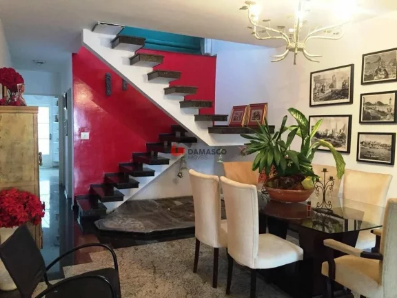 Imagem Sobrado à venda 3 Quartos, 3 Suites, 2 Vagas, 223M², Olímpico, São Caetano do Sul - SP