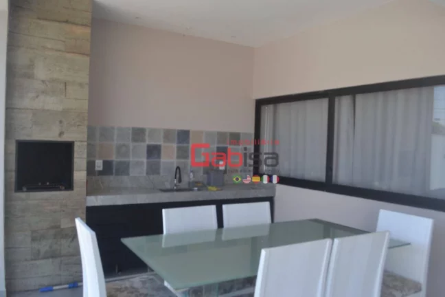 Imagem Casa com 4 dormitórios à venda, 210 m² por R$ 1.700.000,00 - Caravelas - Armação dos Búzios/RJ