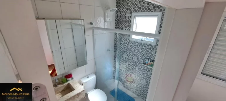 Imagem Casa Sobrado na Vila Polopoli ( Butantã) com 2 Suítes com AR CONDICIONADO e 2 Vagas de Garagem