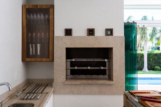 Foto do imóvel: Mansão Mobiliada à Venda em Jurerê Internacional – Amoraeville | 5 Suítes,