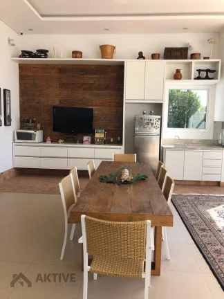 Imagem Casa de Condomínio em Alphaville - Santana de Parnaíba, SP