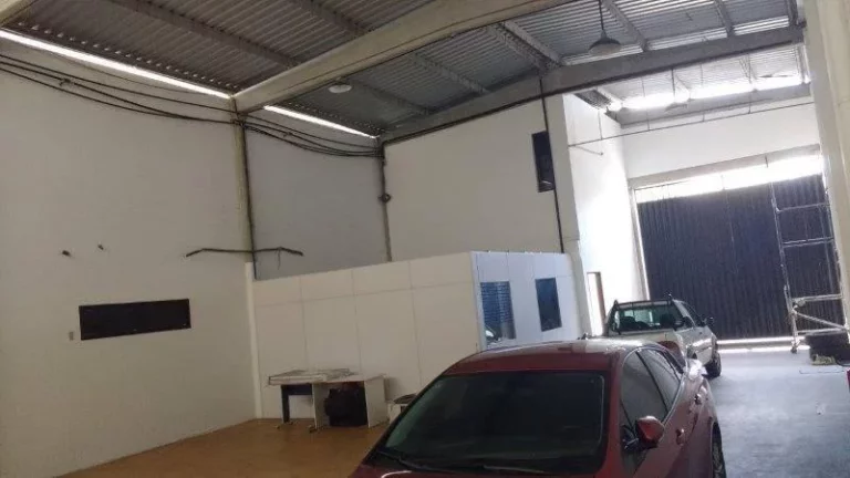 Imagem Galpão para alugar, no Espaço 10 galpões, em Lauro de Freitas, Portão, 246m2