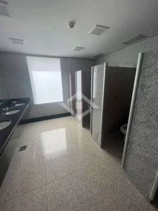 Imagem Andar Corporativo com 919m², 5 Vagas e Vista Baía – Localização Estratégica