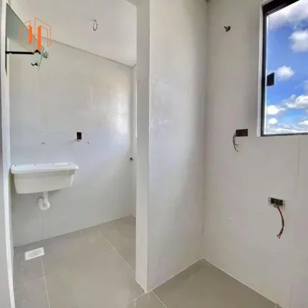 Imagem Apartamento para Venda em São José dos Pinhais, Boneca do Iguaçu, 3 dormitórios, 1 banheiro, 1 vaga