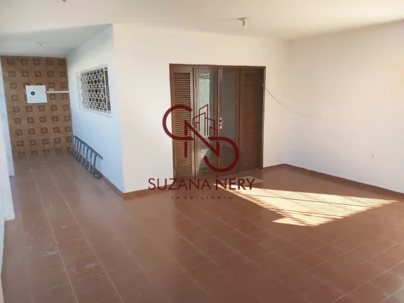 Imagem CASA COM 3 QUARTOS EM BARRO VERMELHO - NATAL